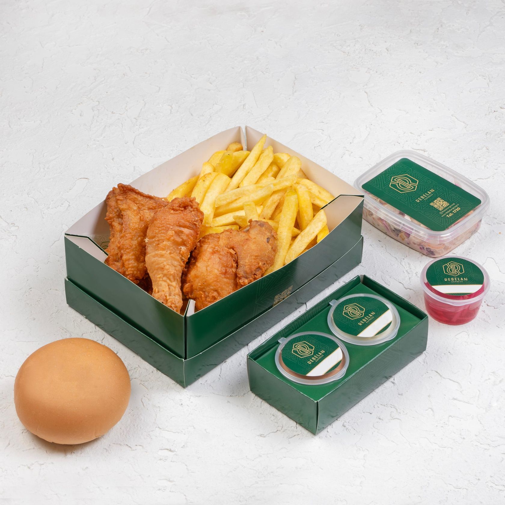 مرغ سوخاری سه تکه اسپایسی