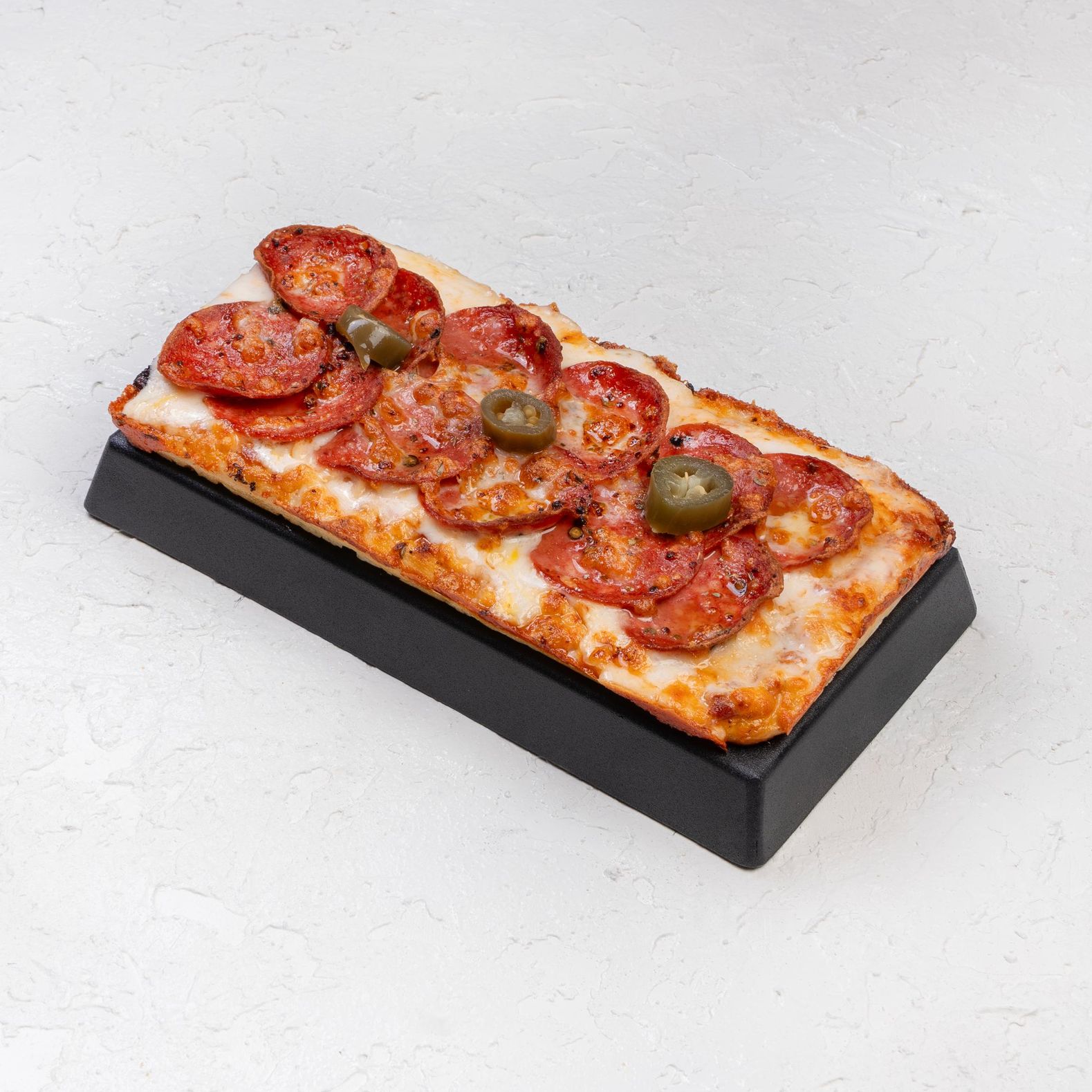 پیتزا پپرونی پاکتی