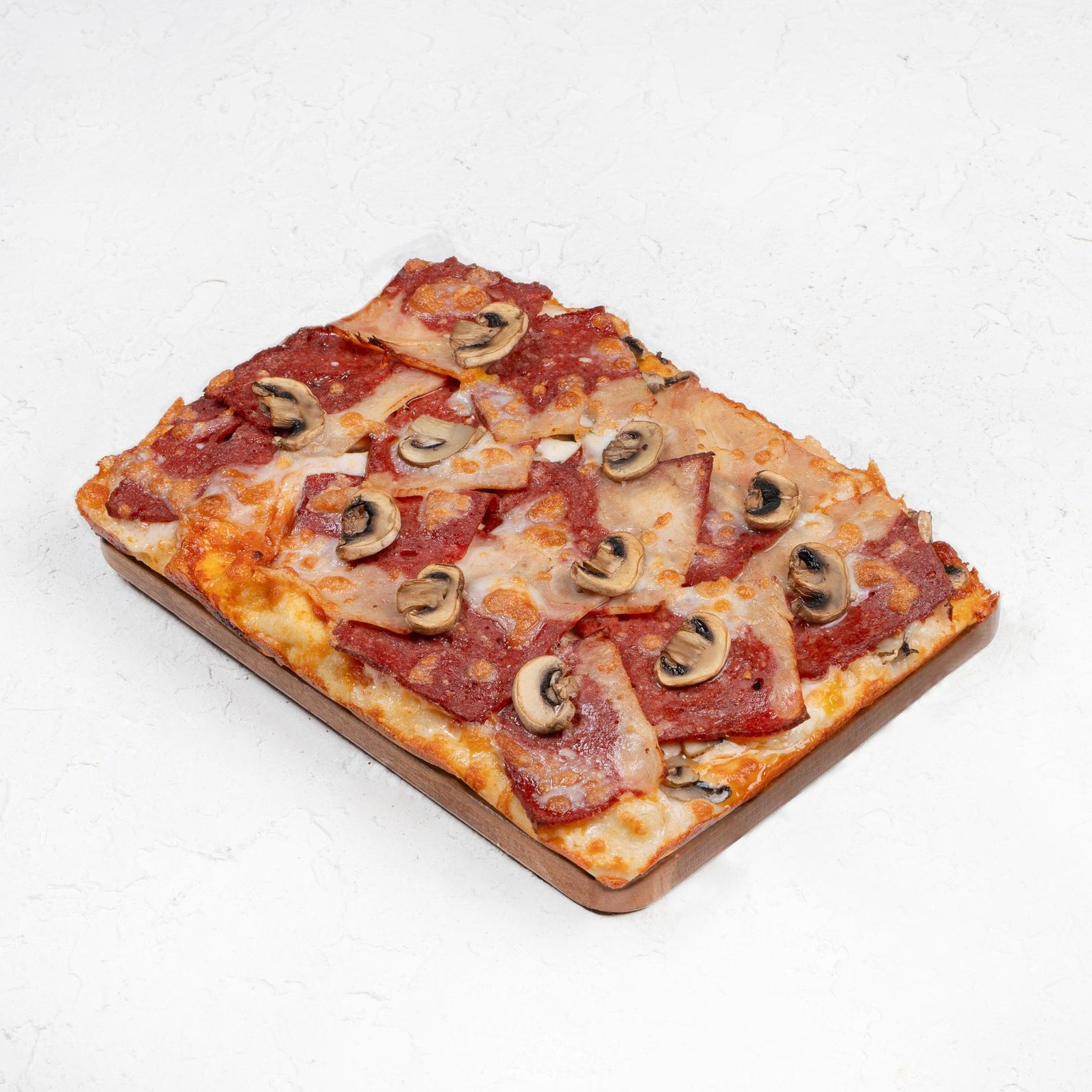 پیتزا بیکن وقارچ