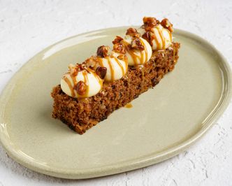 کیک هویج و گردو نمكى | carrot cake